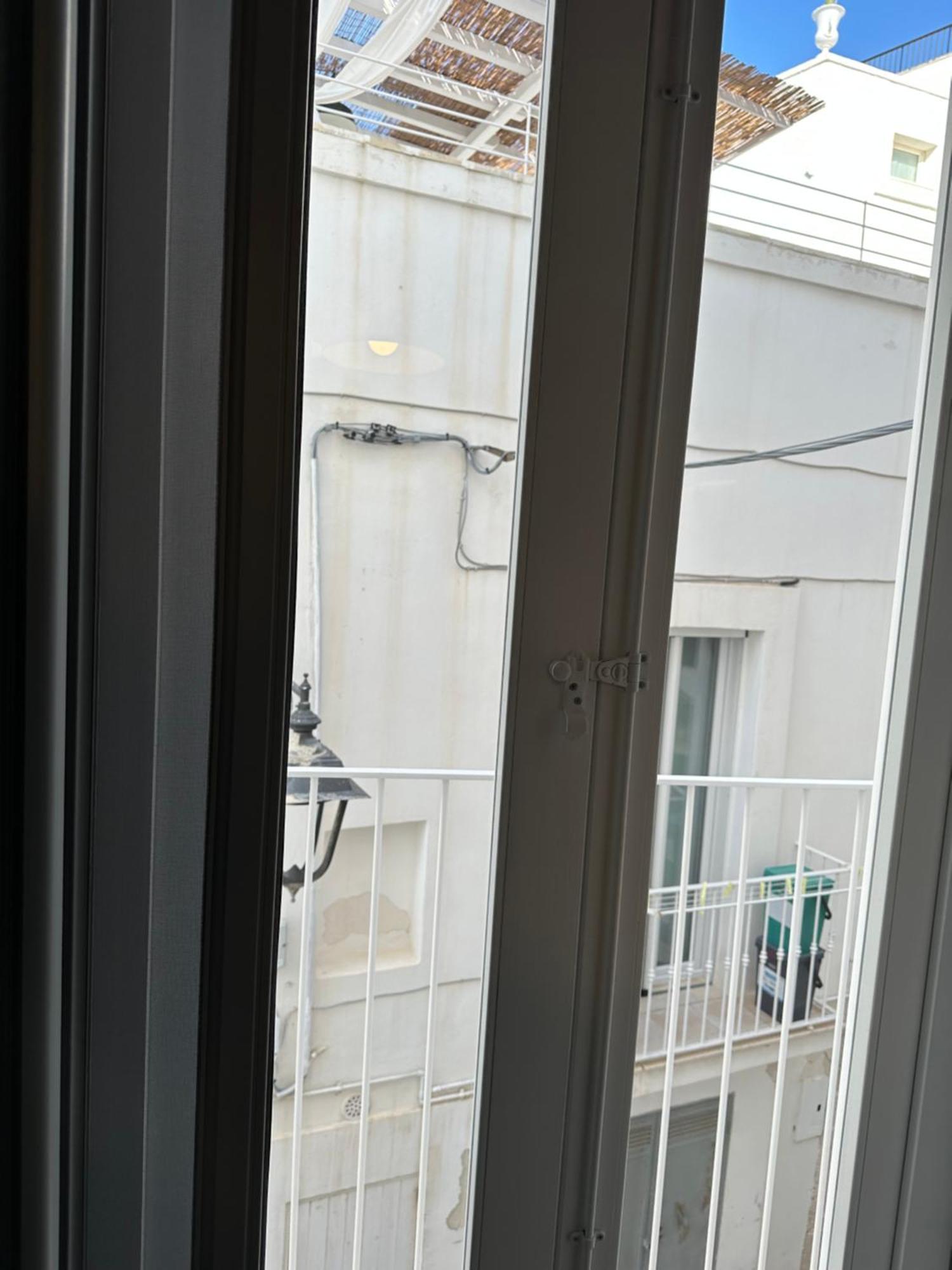 Accalmia Hotel โมโนโปลี ภายนอก รูปภาพ